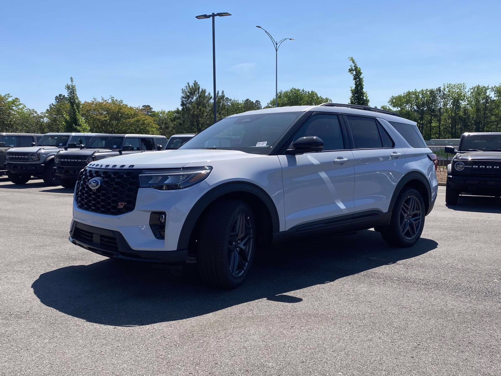 2026 White Metallic Ford Explorer ST 4X4 SUV