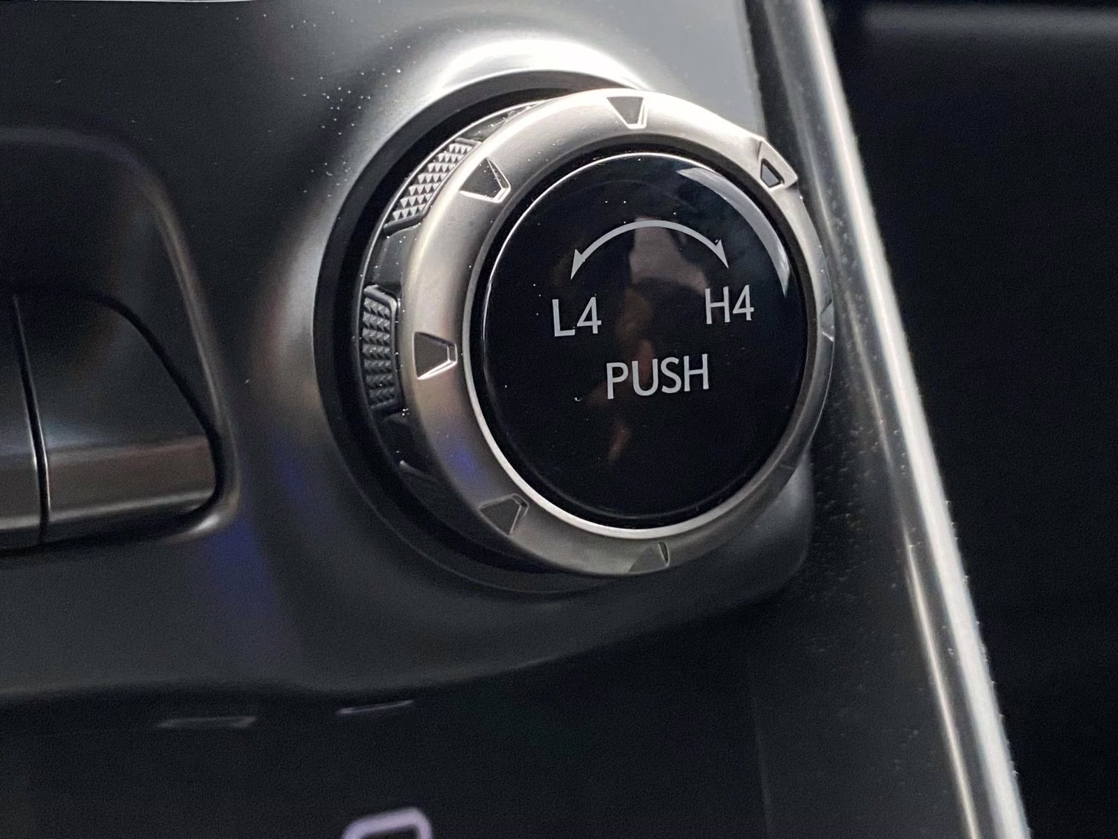 2025 Eminent White Pearl Lexus LX 700h Luxury 4X4 SUV