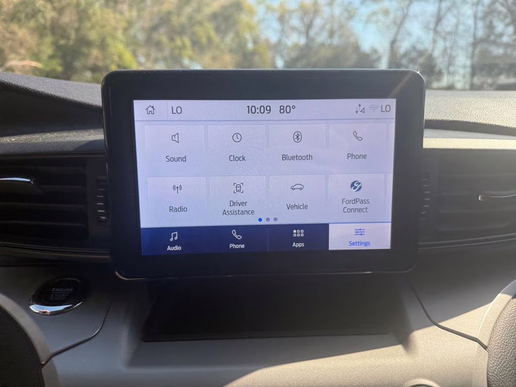 2023 Silver Metallic Ford Explorer XLT RWD SUV