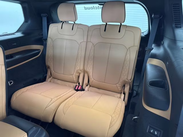 2026 Diamond Black Crystal Pearlcoat Jeep Grand Cherokee L Summit 4X4 SUV