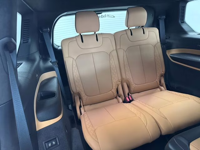 2026 Diamond Black Crystal Pearlcoat Jeep Grand Cherokee L Summit 4X4 SUV