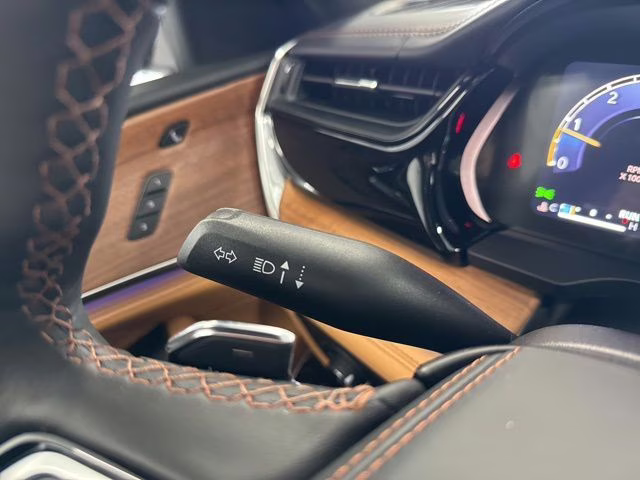 2026 Diamond Black Crystal Pearlcoat Jeep Grand Cherokee L Summit 4X4 SUV