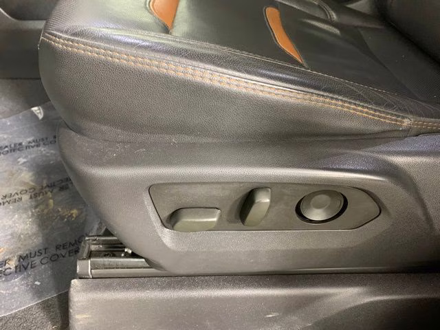 2023 Summit White GMC Sierra 1500 AT4 4X4 Truck