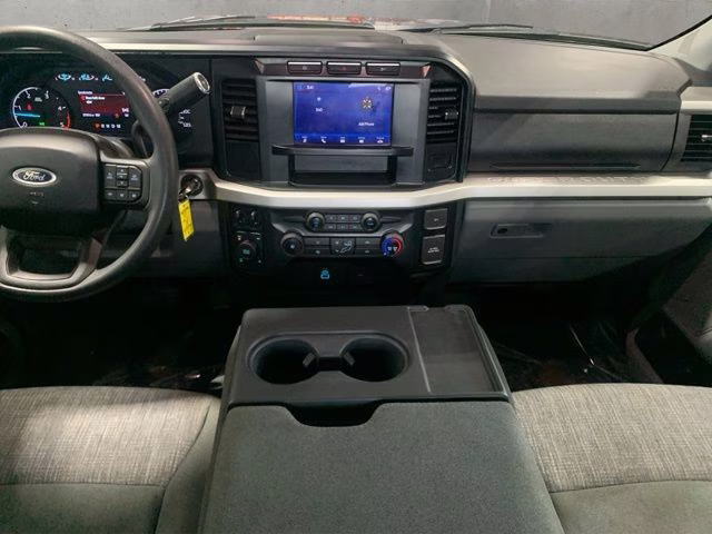 2024 Iconic Silver Metallic Ford Super Duty F-350 SRW XLT 4X4 Truck