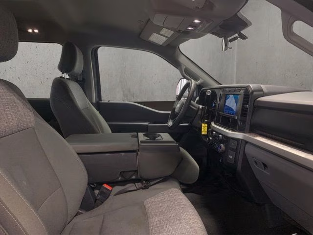 2024 Iconic Silver Metallic Ford Super Duty F-350 SRW XLT 4X4 Truck