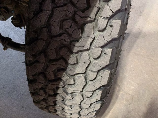 2023 Gray Ford Super Duty F-250 SRW 4X4 Truck