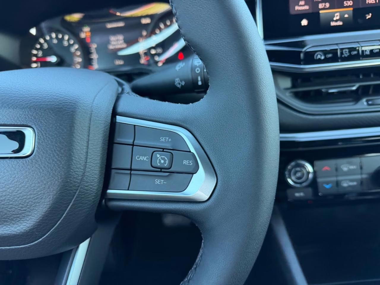 2026 Joose Jeep Compass Latitude 4X4 SUV