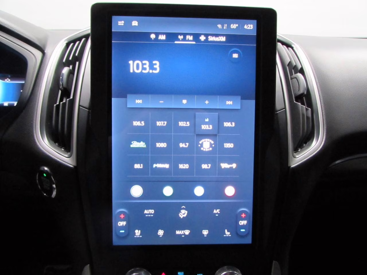 2024 Agate Black Metallic Ford Edge ST Line AWD SUV