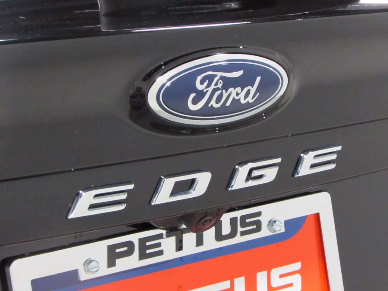 2024 Agate Black Metallic Ford Edge ST Line AWD SUV