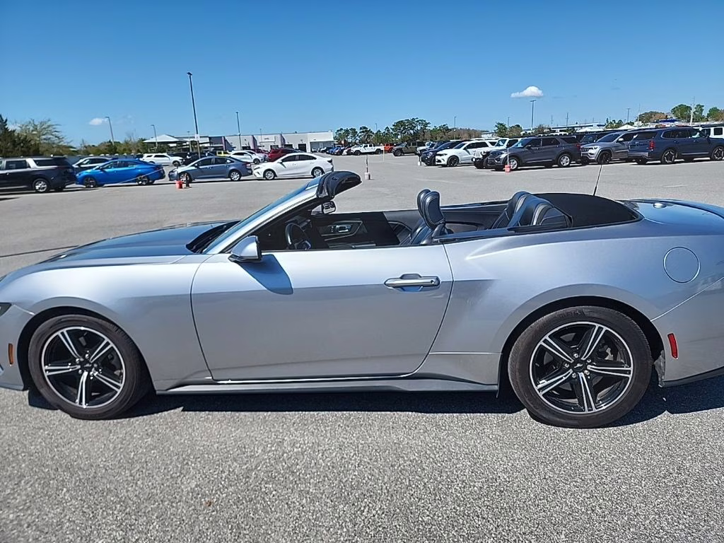2024 Iconic Silver Metallic Ford Mustang EcoBoost RWD Convertible