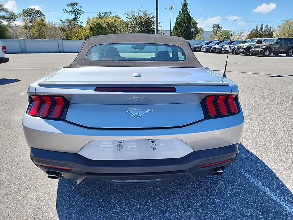 2024 Iconic Silver Metallic Ford Mustang EcoBoost RWD Convertible