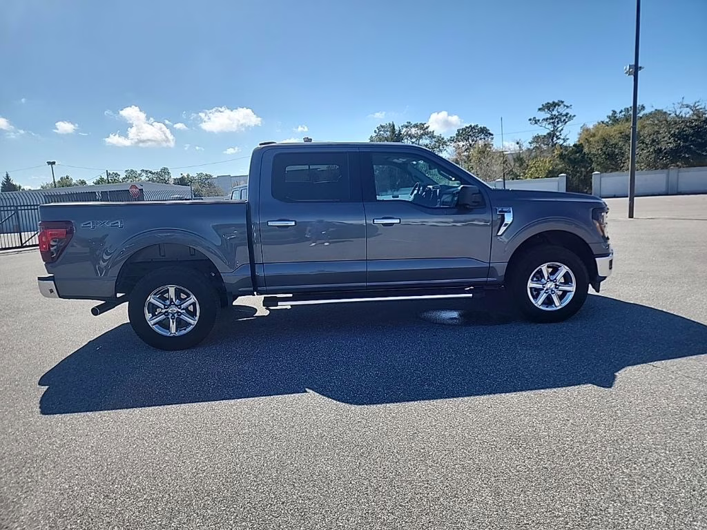 2024 Avalanche Gray Ford F-150 XLT 4X4 Truck