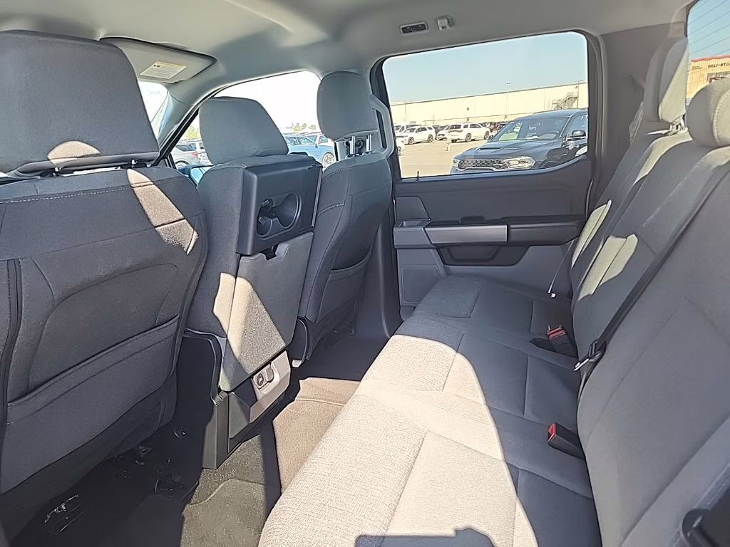 2024 Avalanche Gray Ford F-150 XLT 4X4 Truck