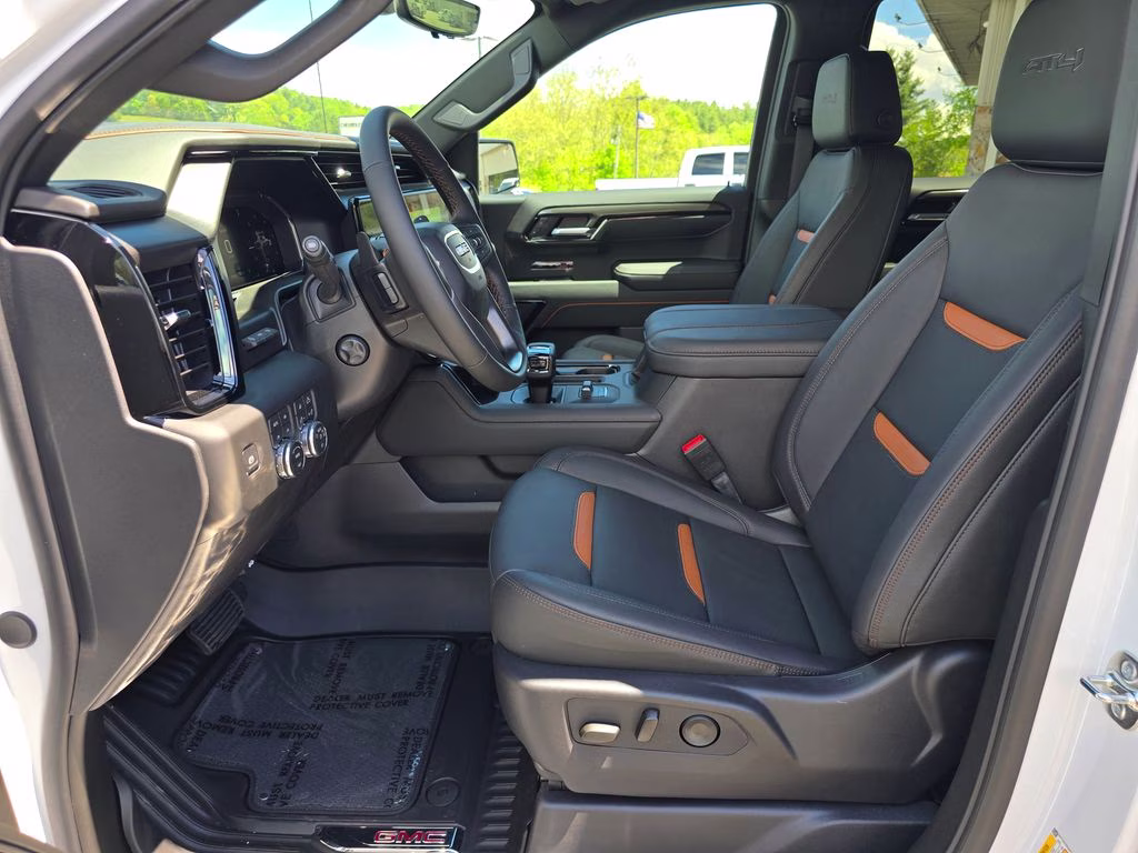 2026 Summit White GMC Sierra 1500 AT4 4X4 Truck