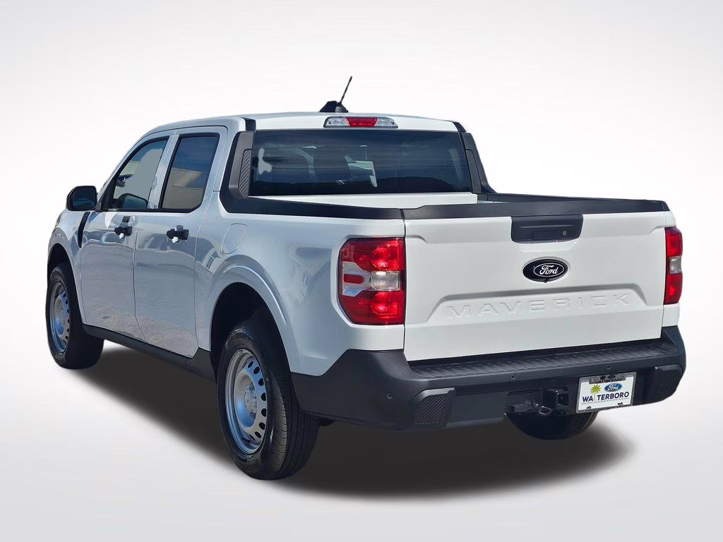 2026 Oxford White Ford Maverick XL FWD Truck