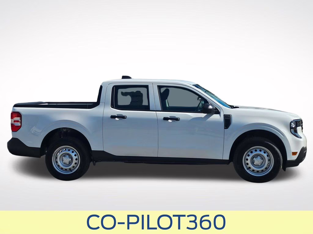 2026 Oxford White Ford Maverick XL FWD Truck