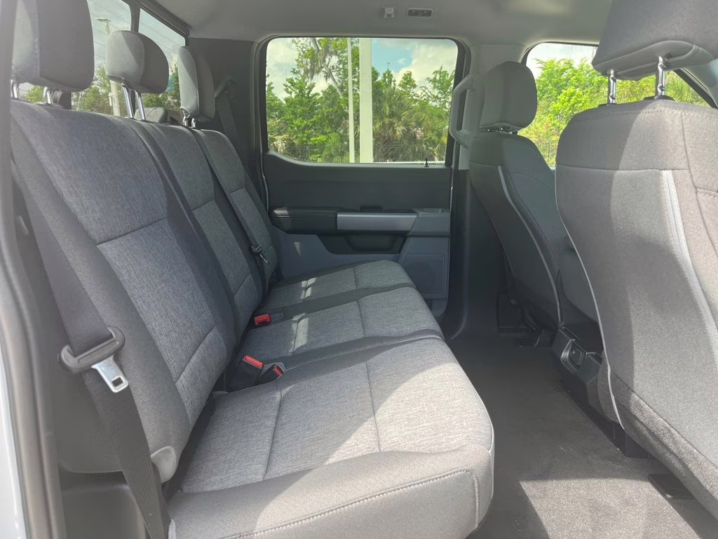 2026 Avalanche Ford Super Duty F-250 SRW XL 4X4 Truck