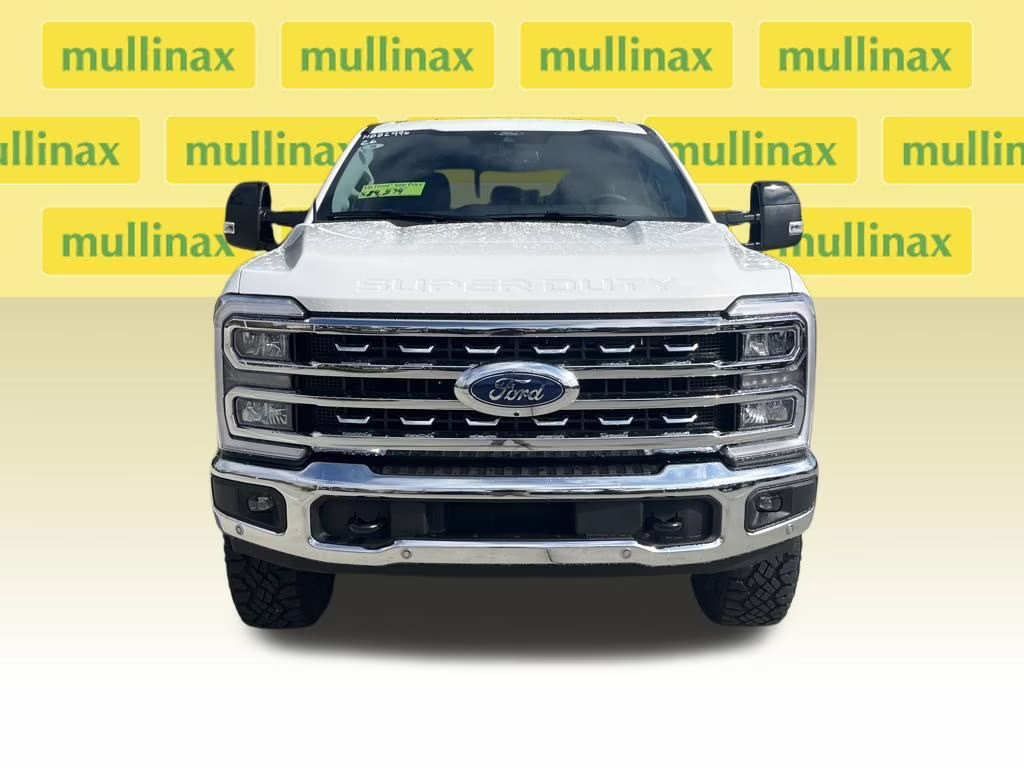 2026 White Metallic Ford Super Duty F-250 SRW Lariat 4X4 Truck