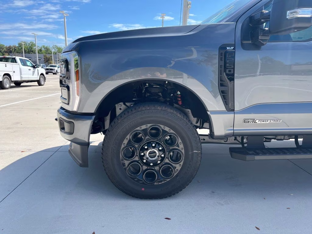 2026 Gray Metallic Ford Super Duty F-250 SRW XLT 4X4 Truck