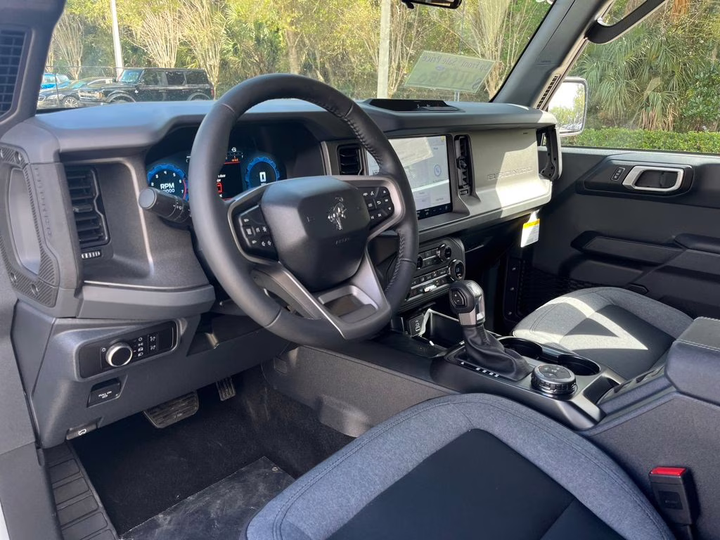 2026 Oxford White Ford Bronco Big Bend 4X4 SUV