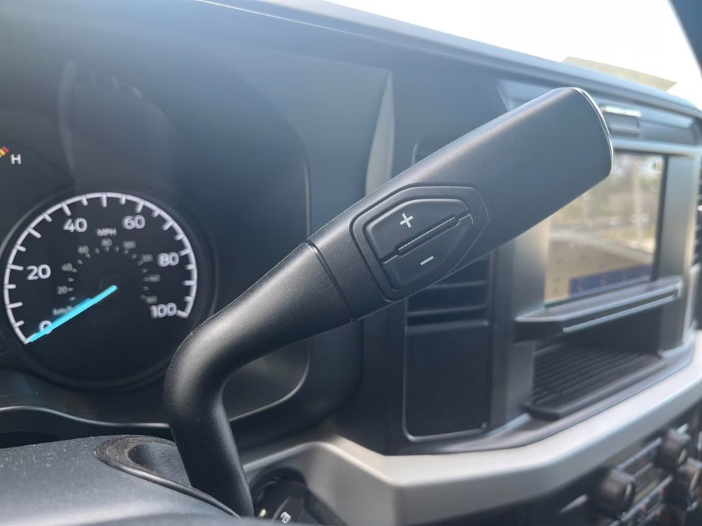 2026 Avalanche Ford Super Duty F-250 SRW XL 4X4 Truck