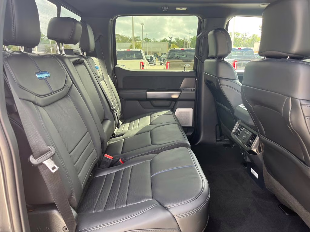 2026 Gray Metallic Ford Super Duty F-350 DRW Platinum 4X4 Truck