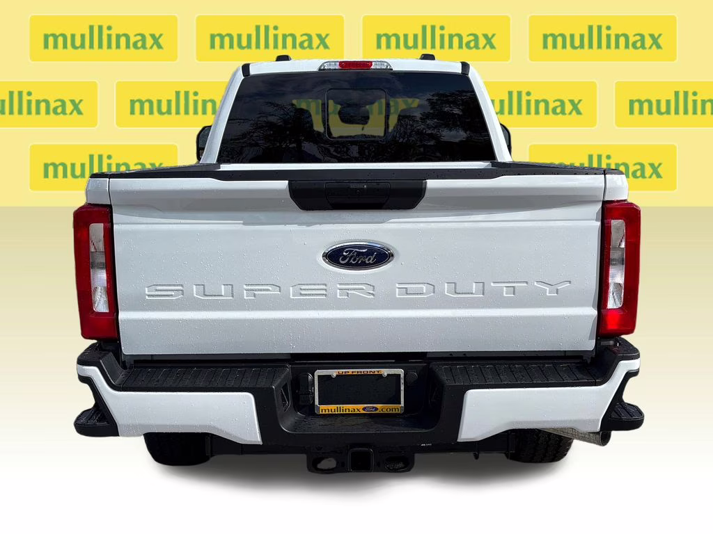 2026 Oxford White Ford Super Duty F-250 SRW XL 4X4 Truck