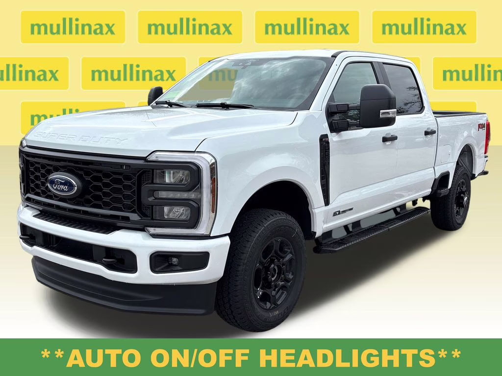2026 Oxford White Ford Super Duty F-250 SRW XL 4X4 Truck