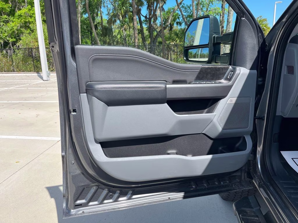 2026 Gray Metallic Ford Super Duty F-250 SRW XLT 4X4 Truck