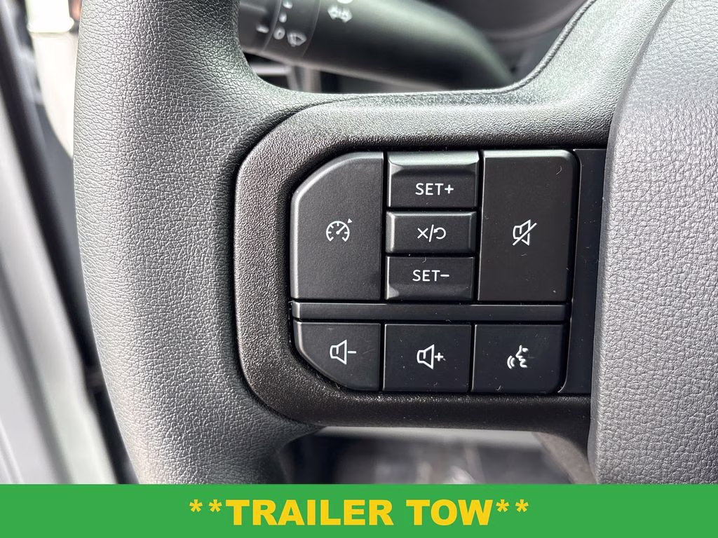 2026 Oxford White Ford Super Duty F-250 SRW XL 4X4 Truck