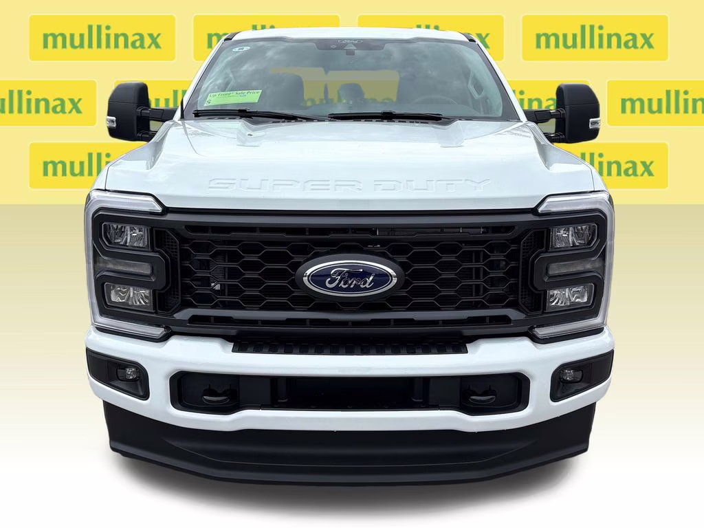 2026 Oxford White Ford Super Duty F-250 SRW XL 4X4 Truck