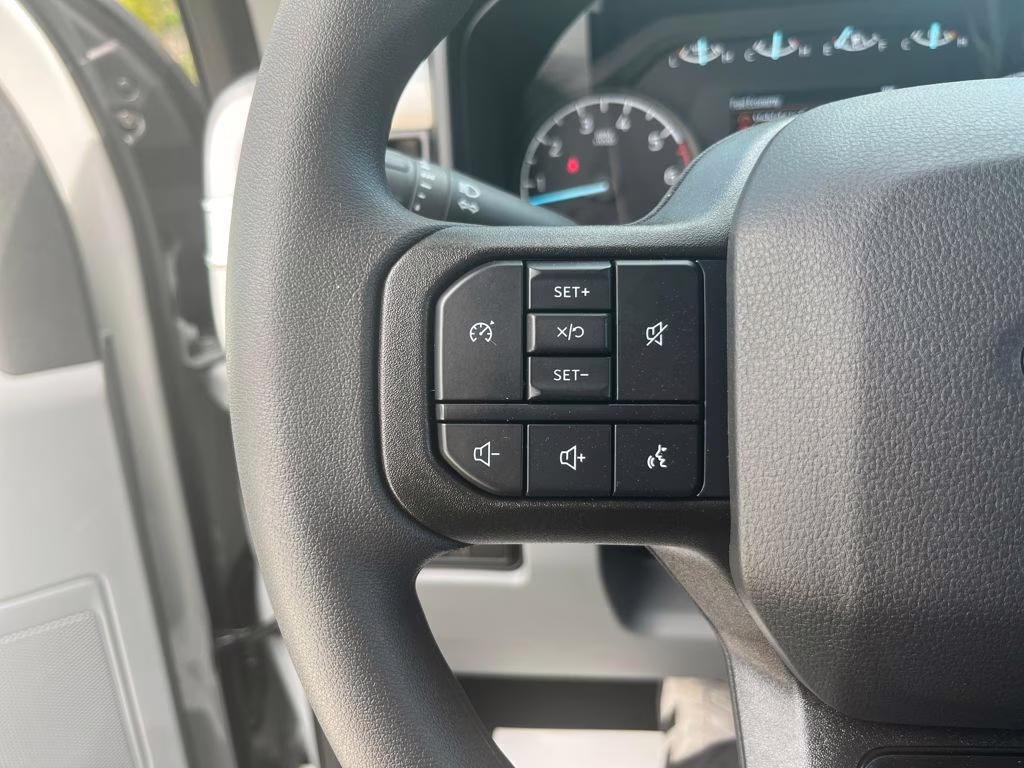 2026 Avalanche Ford Super Duty F-250 SRW XL 4X4 Truck