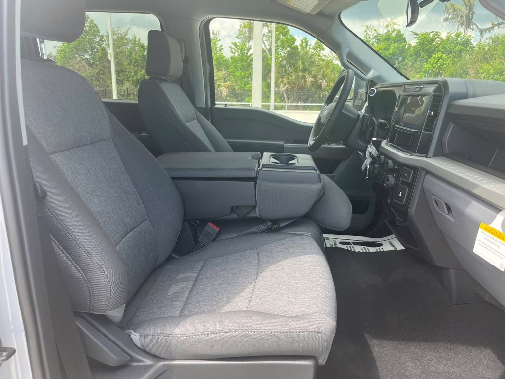 2026 Avalanche Ford Super Duty F-250 SRW XL 4X4 Truck