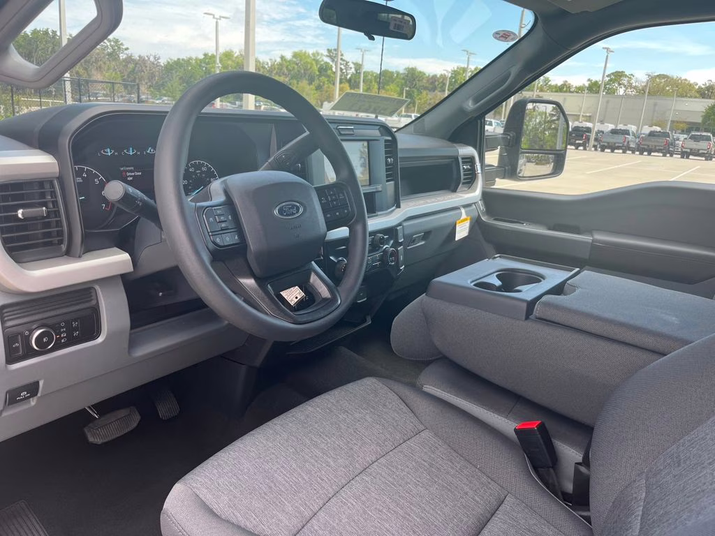 2026 Avalanche Ford Super Duty F-250 SRW XL 4X4 Truck