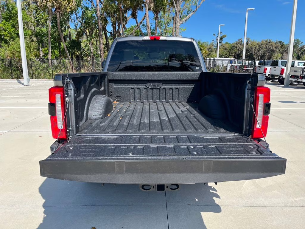 2026 Carbonized Gray Metallic Ford Super Duty F-250 SRW XLT 4X4 Truck