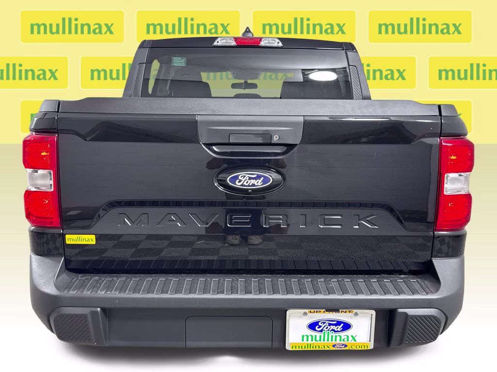 2026 Shadow Black Ford Maverick XL FWD Truck