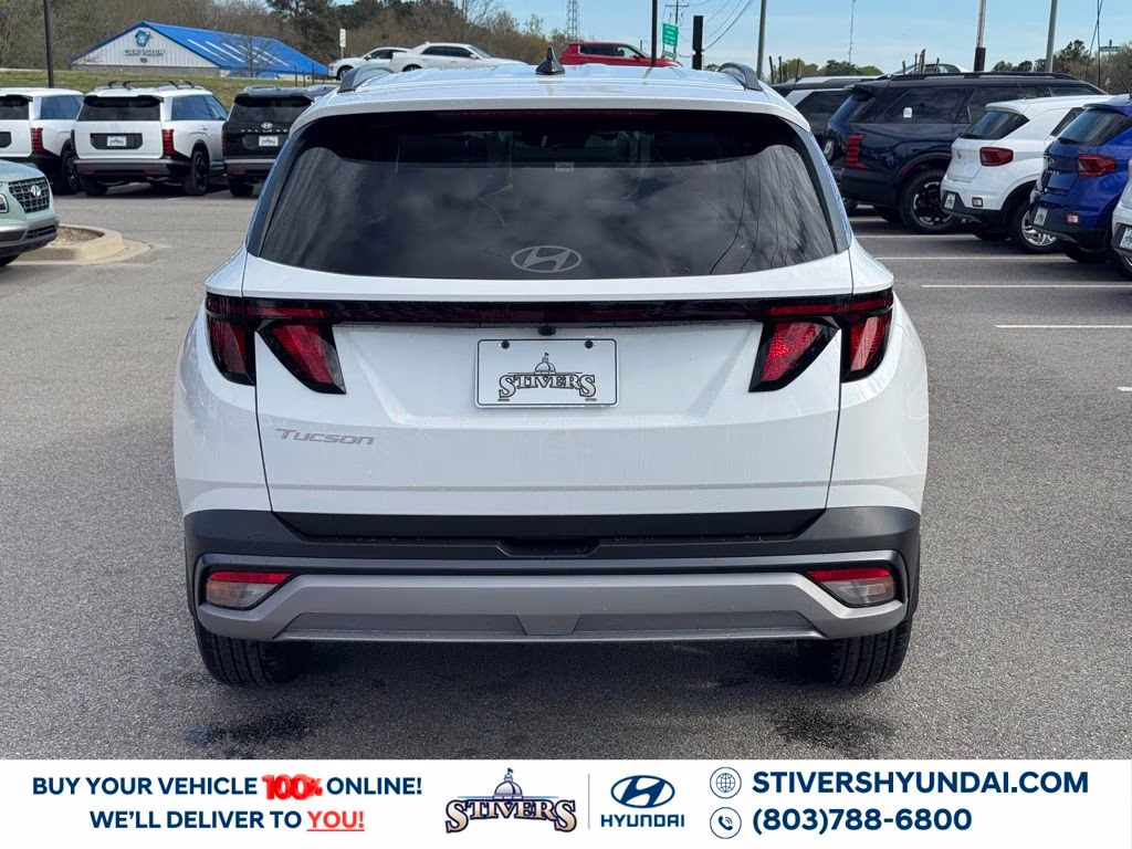 2026 White Pearl Hyundai Tucson SEL FWD SUV