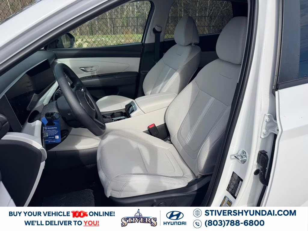 2026 White Pearl Hyundai Tucson SEL FWD SUV
