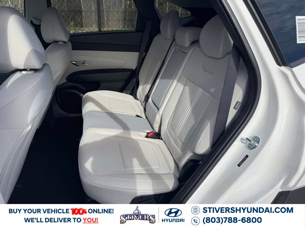 2026 White Pearl Hyundai Tucson SEL FWD SUV