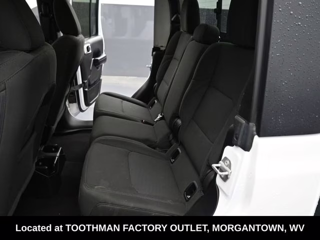 2021 Bright White Clearcoat Jeep Gladiator Willys 4X4 Truck