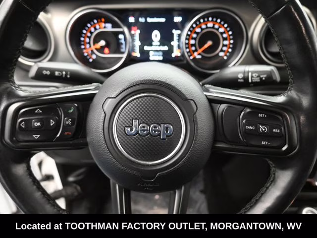 2021 Bright White Clearcoat Jeep Gladiator Willys 4X4 Truck