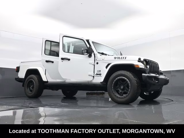 2021 Bright White Clearcoat Jeep Gladiator Willys 4X4 Truck