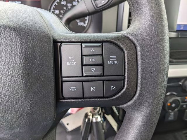 2024 Oxford White Ford Super Duty F-350 SRW XL 4X4 Truck