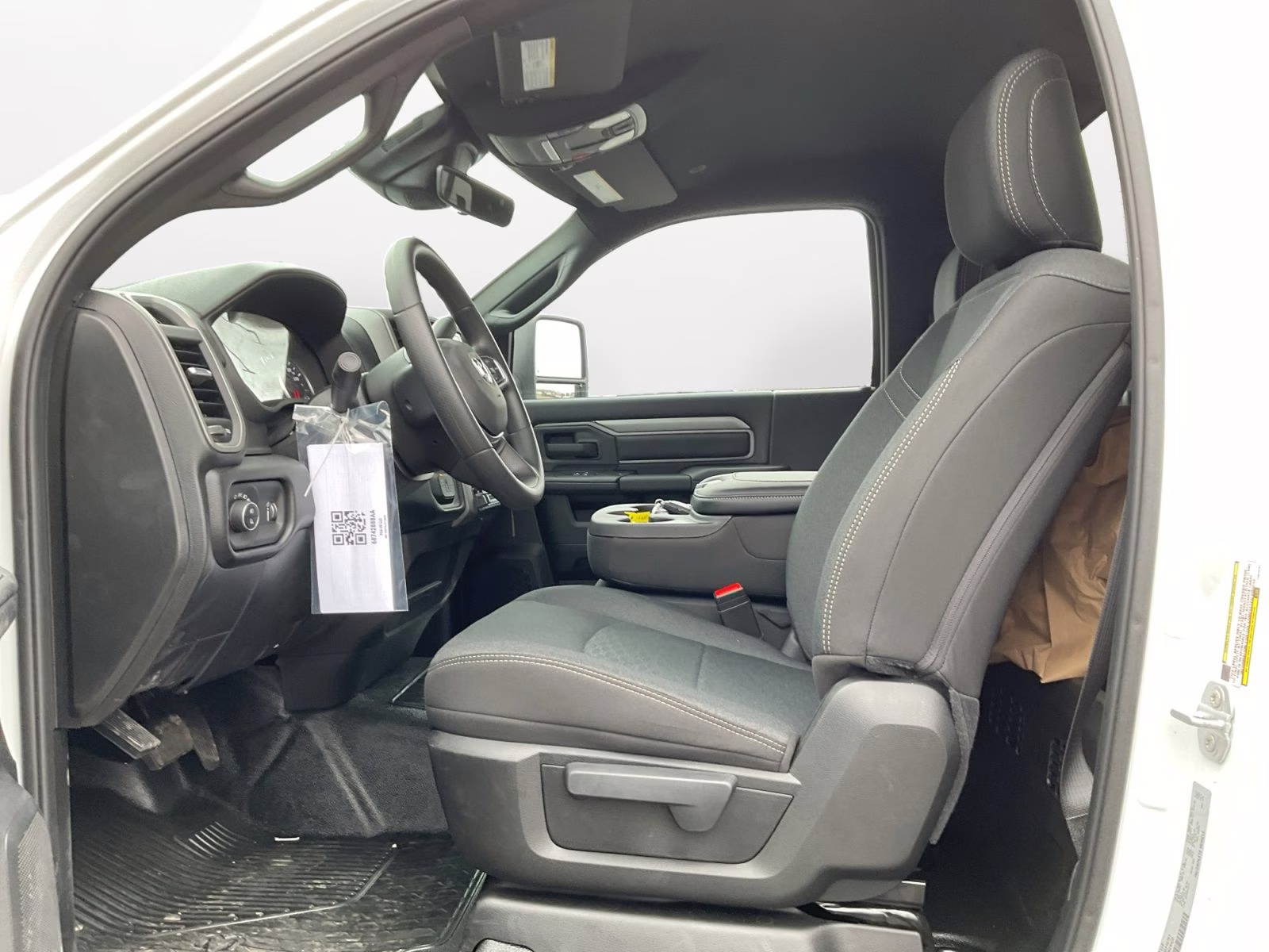 2026 Bright White Clearcoat Ram 5500HD Tradesman 4X4 Truck