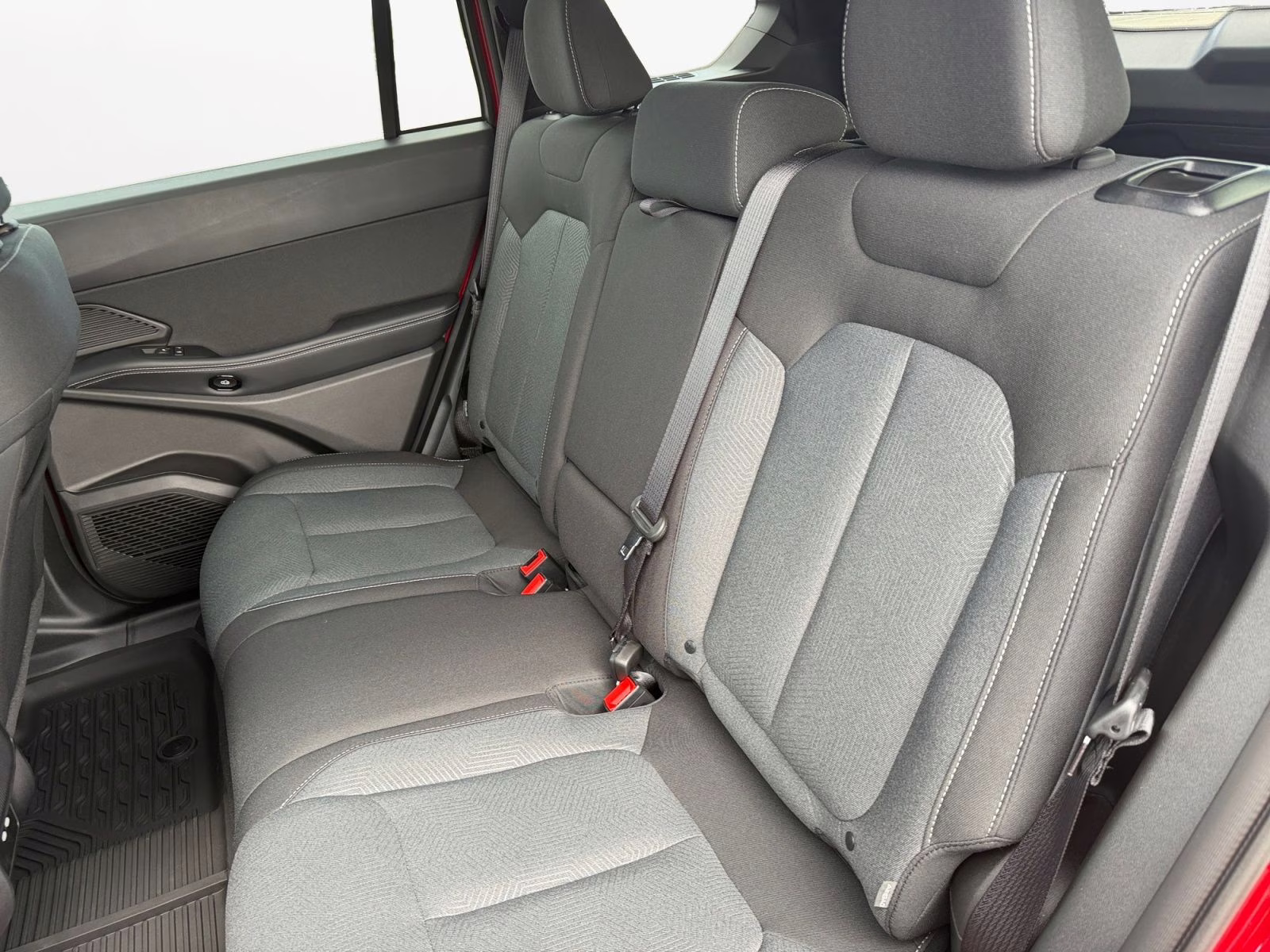 2026 Red Hot Pearlcoat Jeep Cherokee Laredo 4X4 SUV