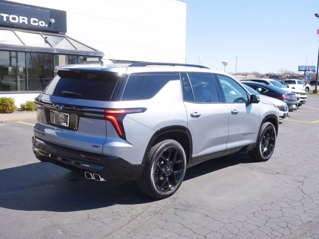 2025 Gray Chevrolet Traverse RS AWD SUV