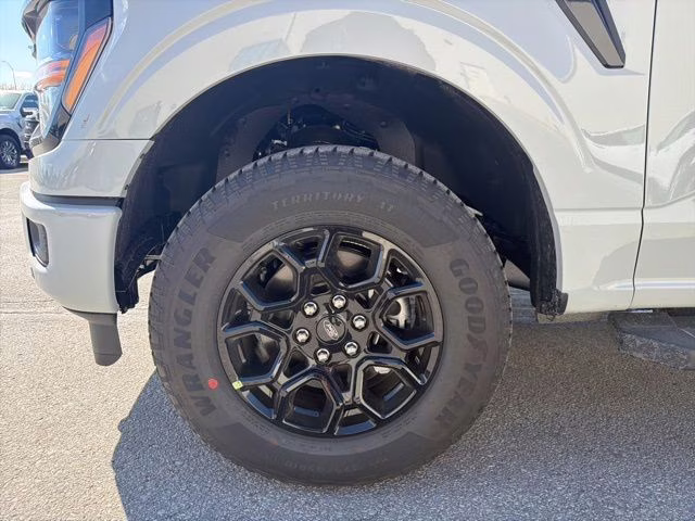 2026 Avalanche Ford F-150 XLT 4X4 Truck