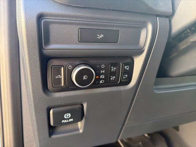 2026 Avalanche Ford F-150 XLT 4X4 Truck