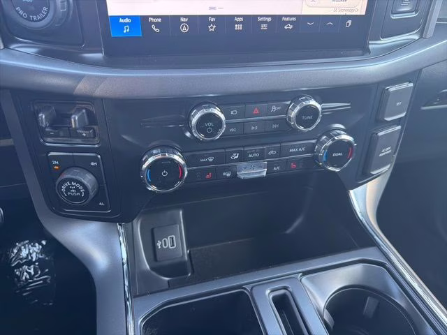 2026 Avalanche Ford F-150 XLT 4X4 Truck