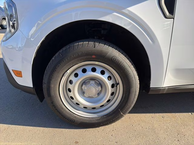 2026 Oxford White Ford Maverick XL FWD Truck